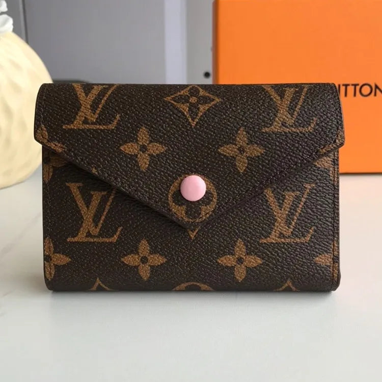 B1P20E3 Popular  leather wallets