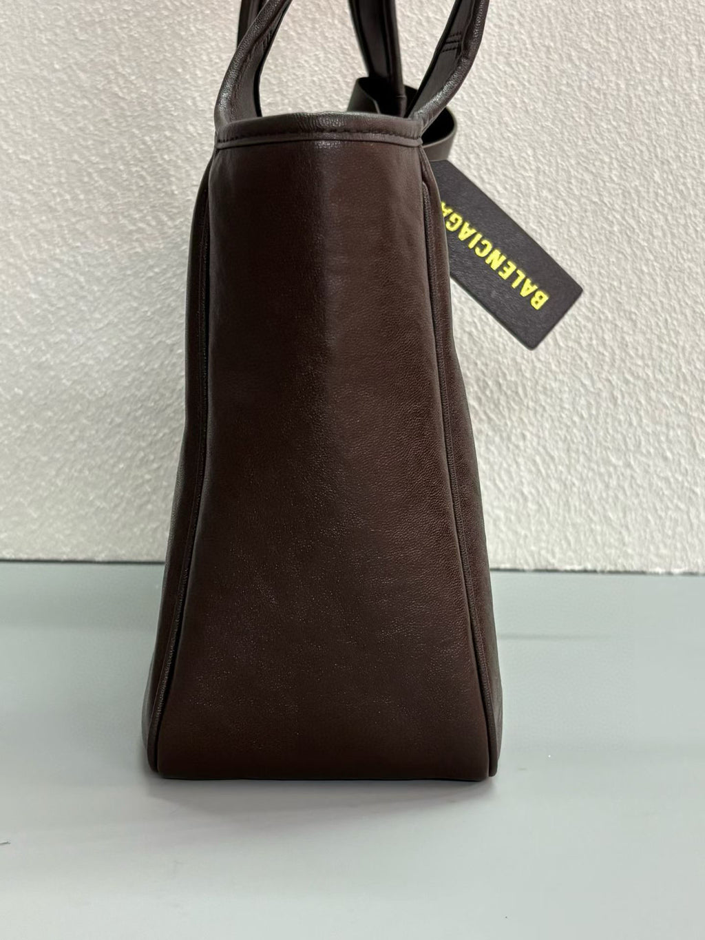 B1N36J12 Popular leather bag