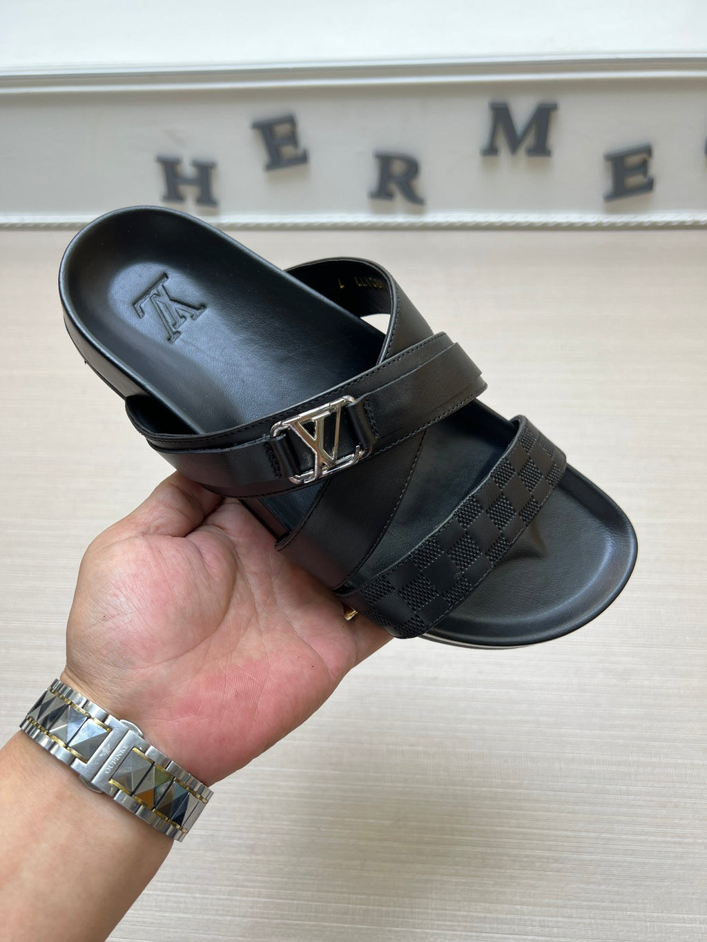 Z5ZE88 Popular slippers