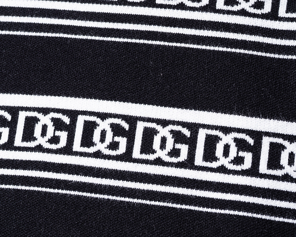 U1Z85D116 Popular Sweaters