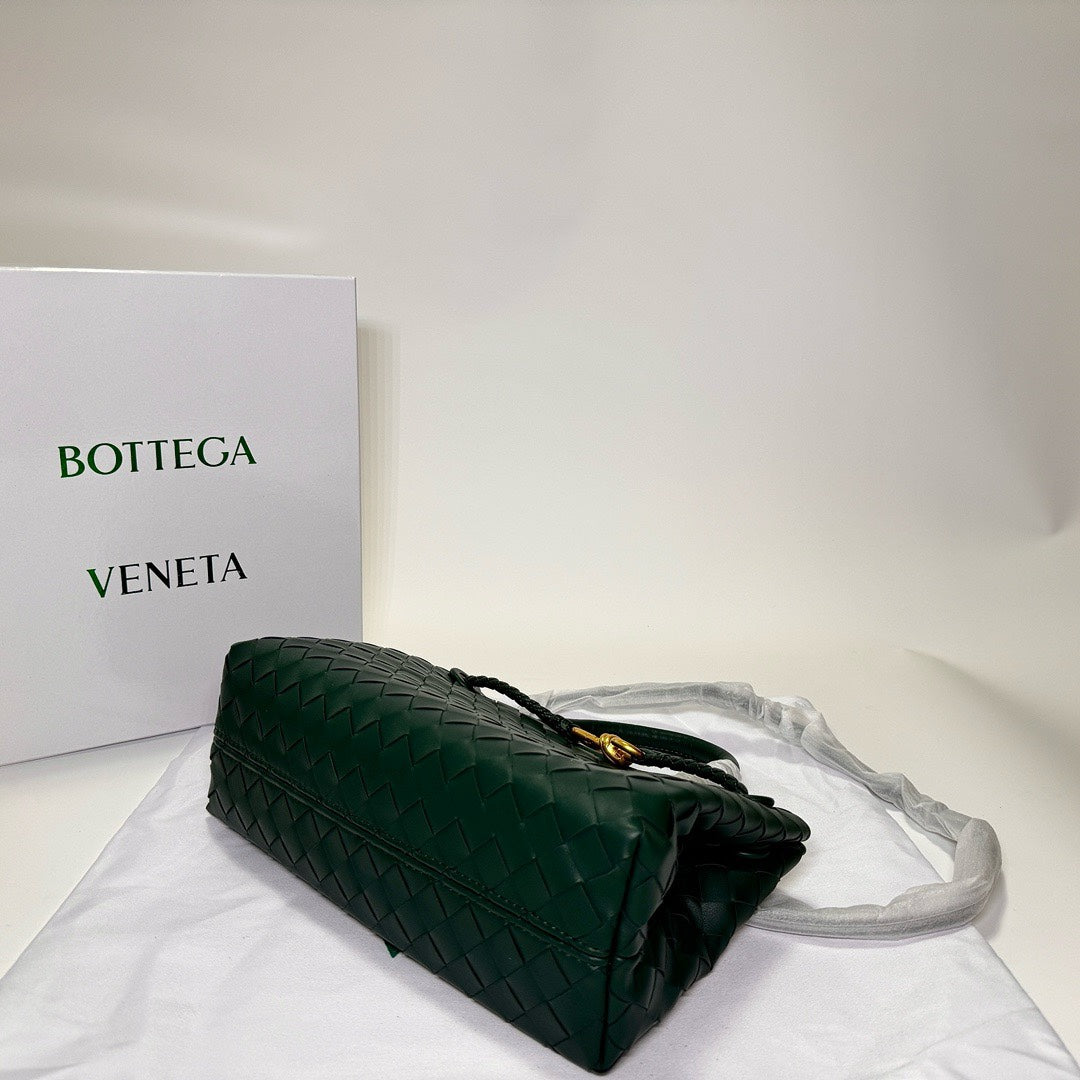 B1X104A80 Popular  leather bag