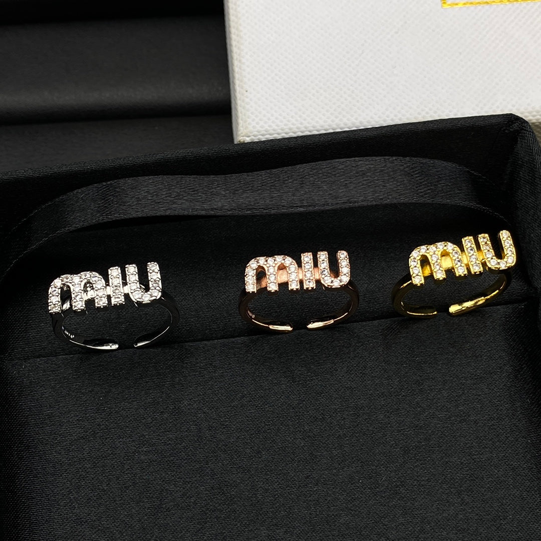 585QA95J  Popular   Rings