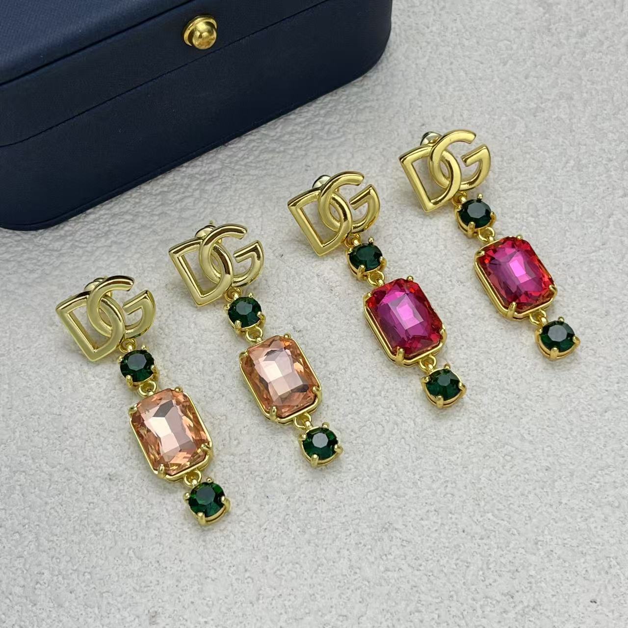 X1Z95A26E Popular Earrings