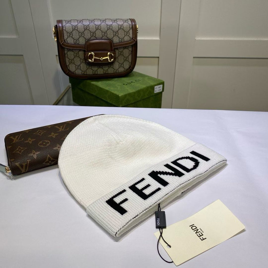 M1R86F63 Popular hats