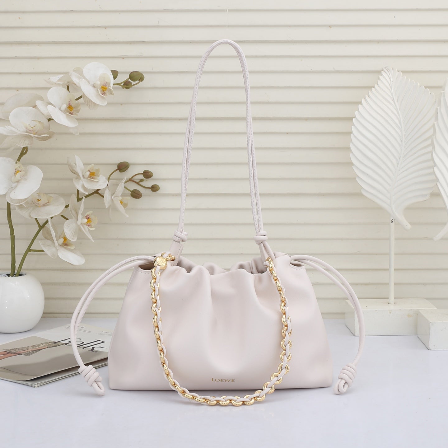 B1R66A9 Popular leather bag