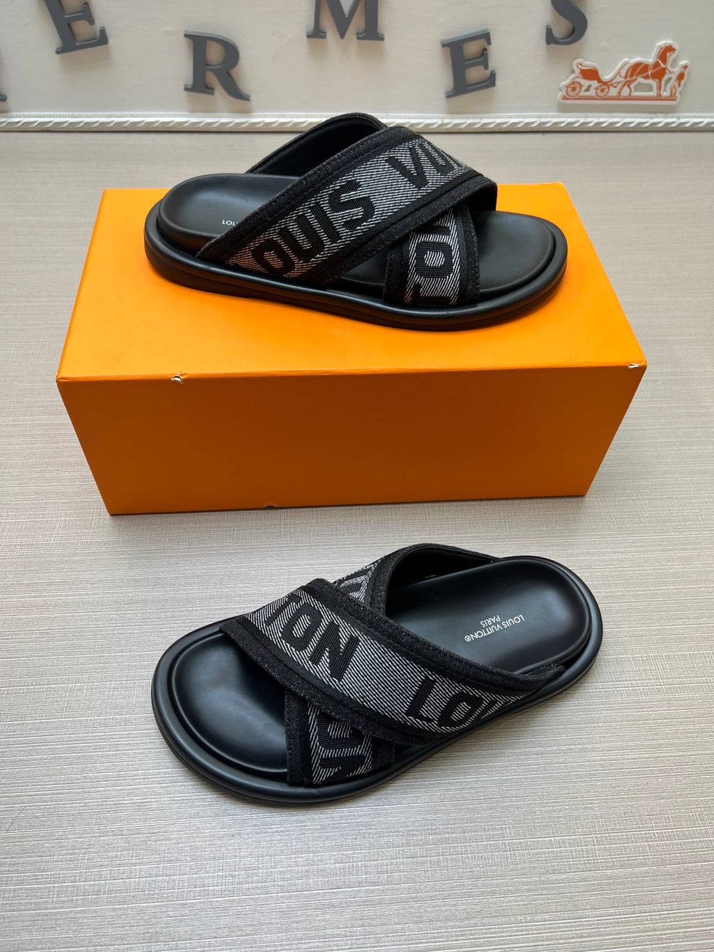 Z5Z35E273 Popular Slippers