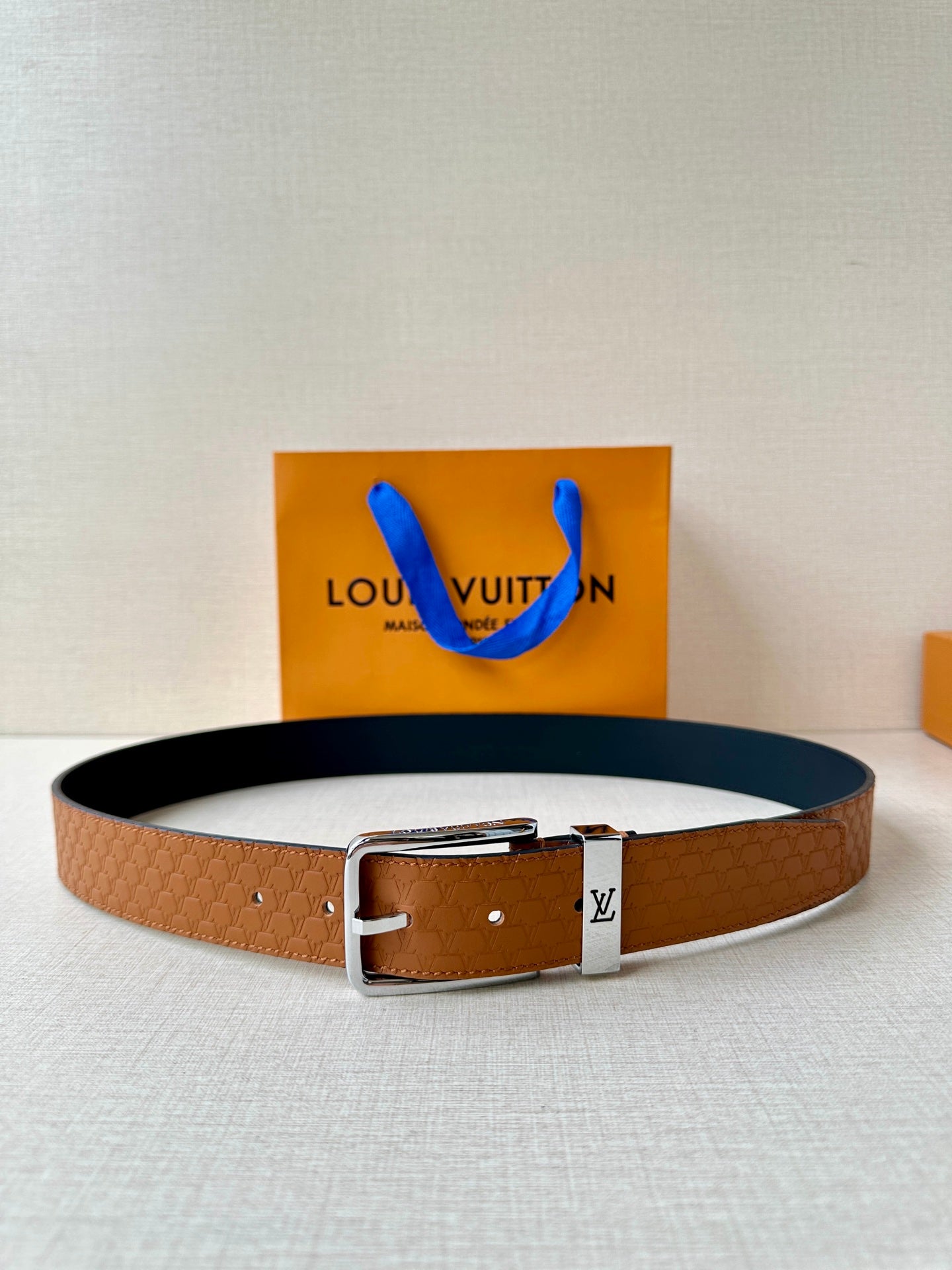 P1R55E222 Popular  High quality belt With full package