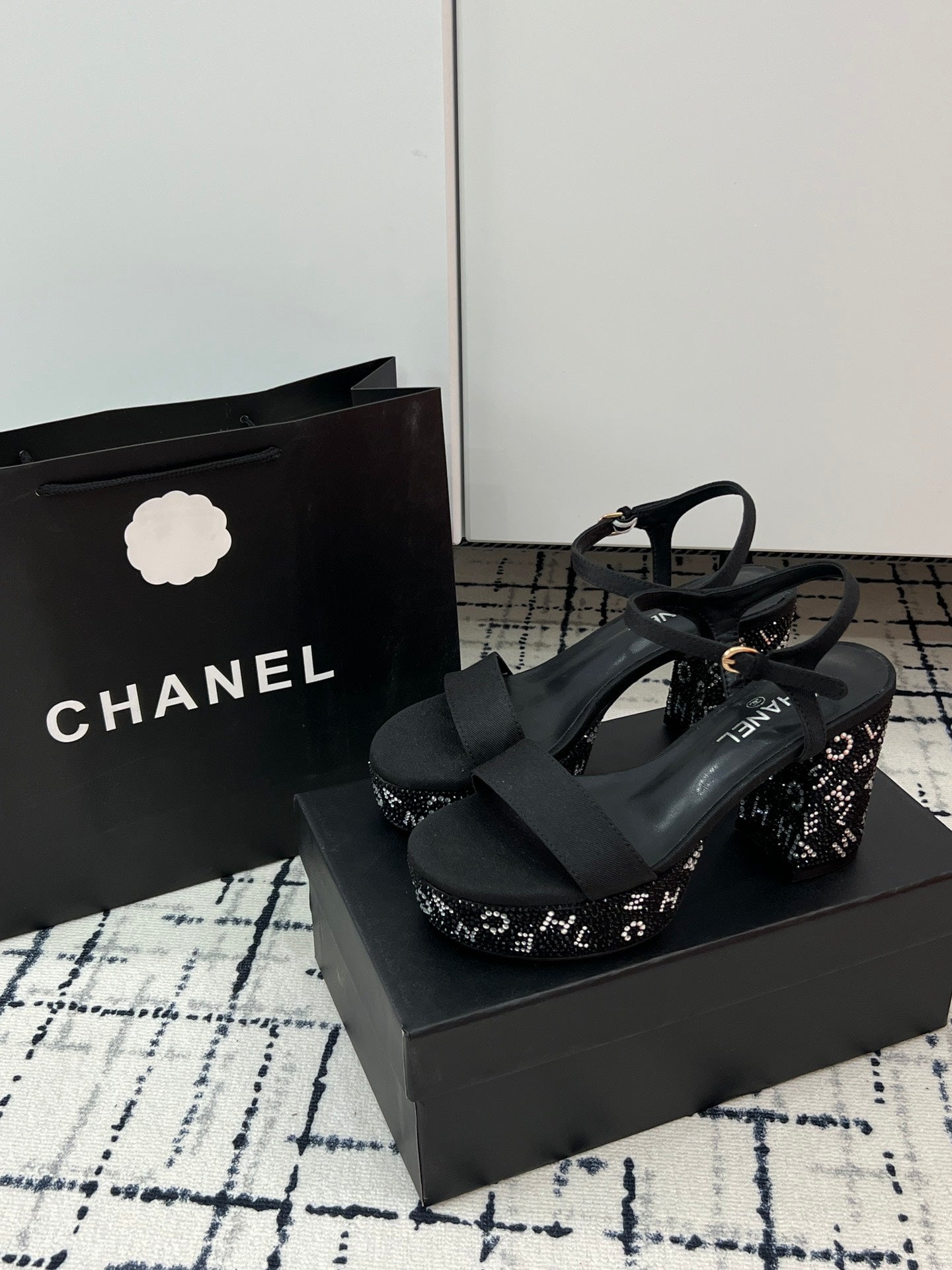 Z1ZC41 Popular High heels