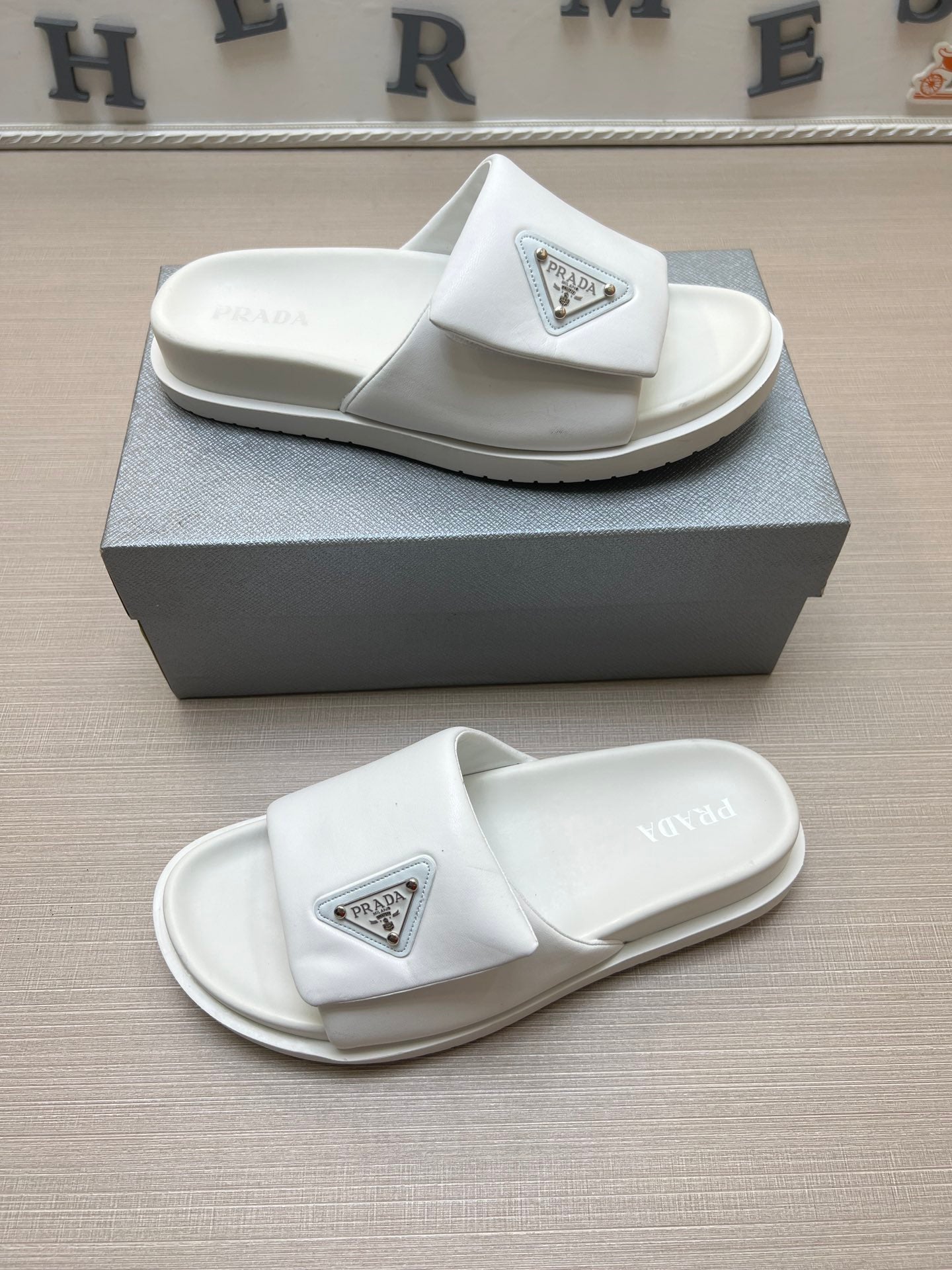 Z5ZPD5 Popular slippers
