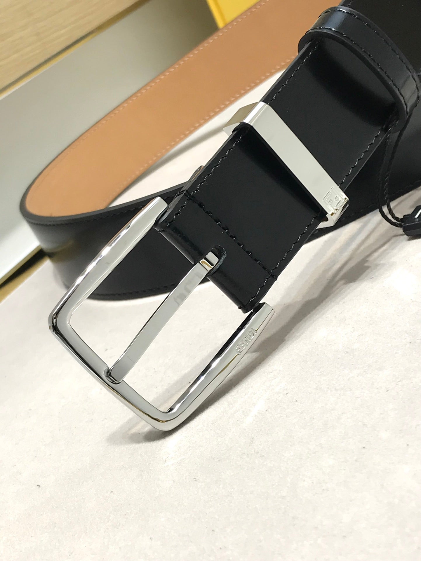 P1Q64F93 Popular  High quality belt With full package