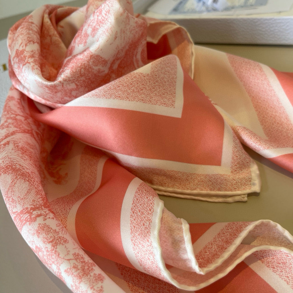 W1N46D35 Popular Silk Scarve