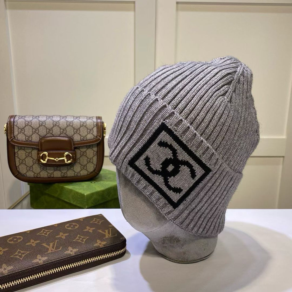 M1R86C65 Popular hats