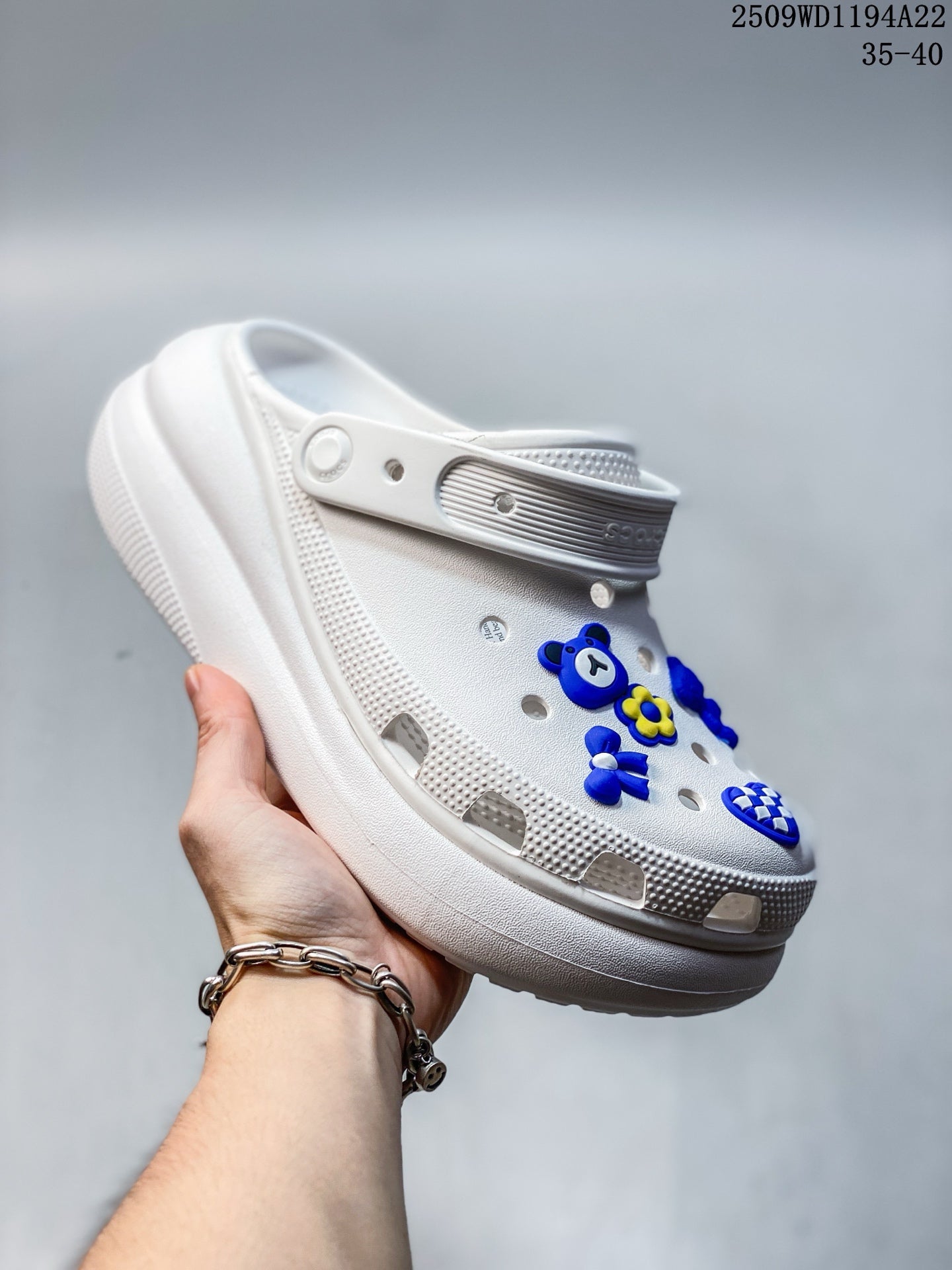 Z4Q95A80 Popular Shoes