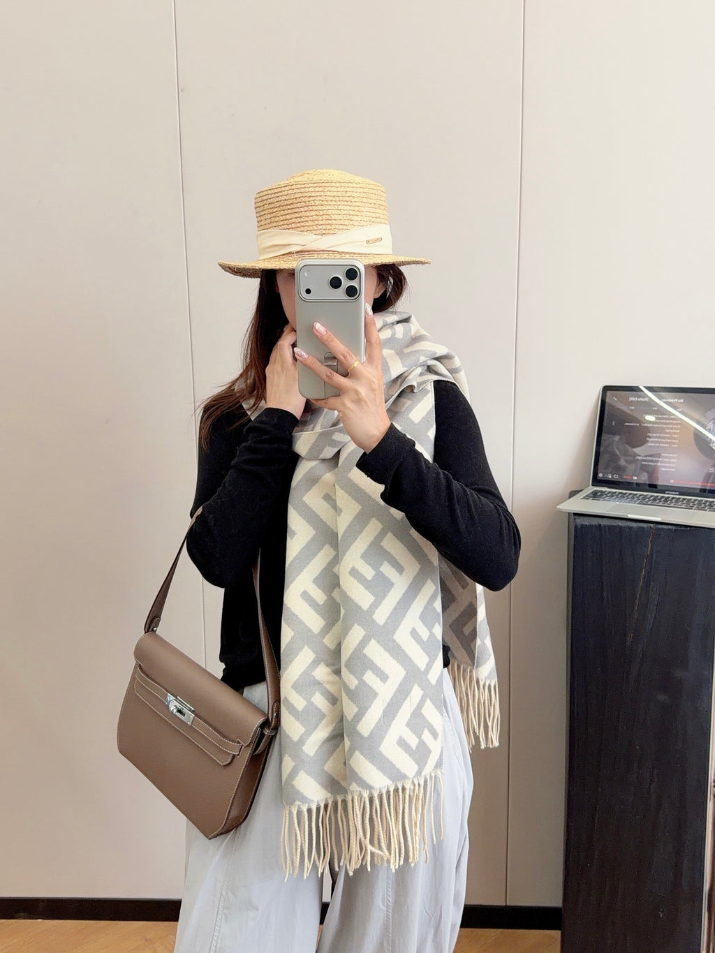 W1R86F58 Popular Winter Scarves