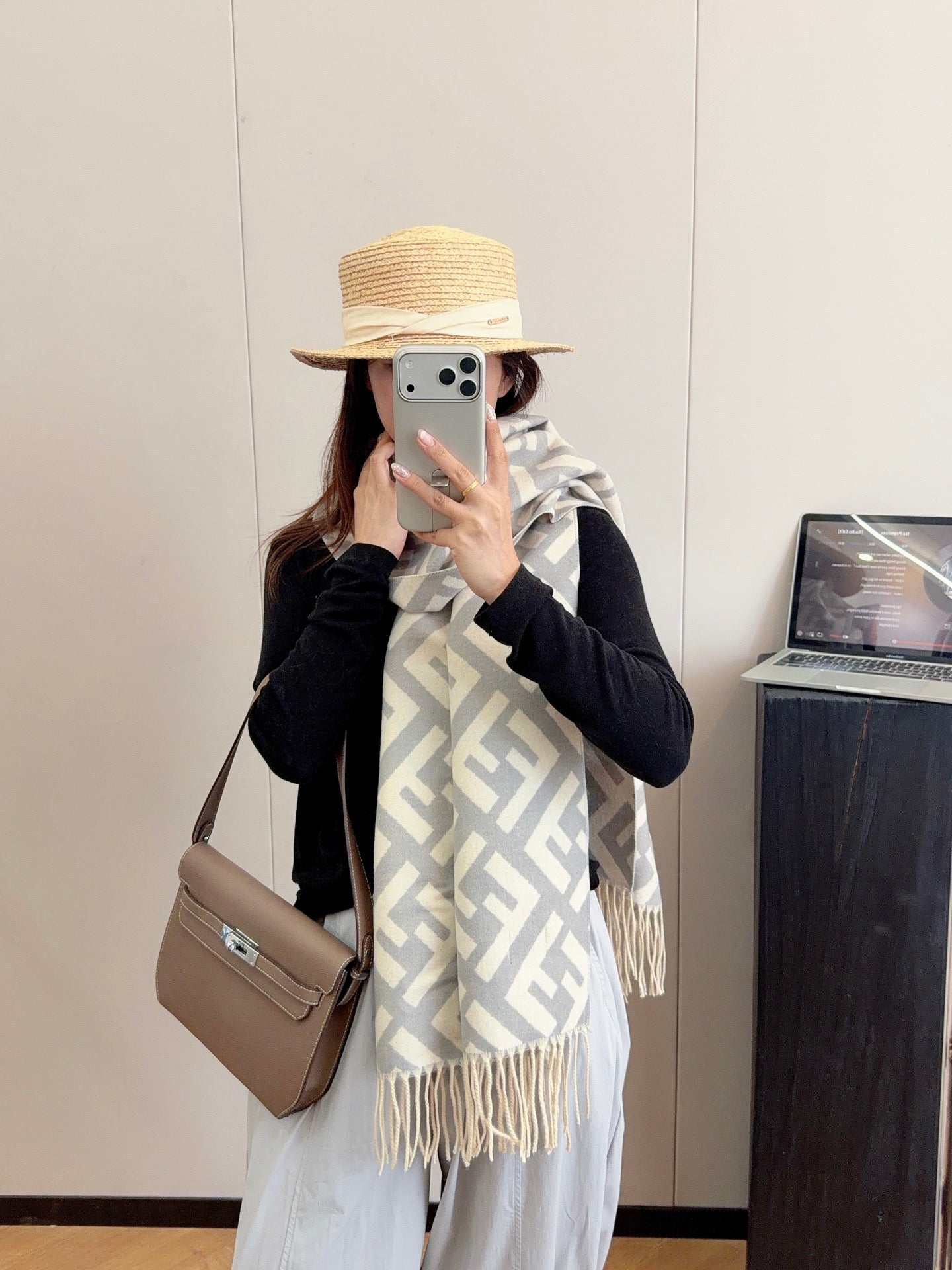 W1R86F58 Popular Winter Scarves
