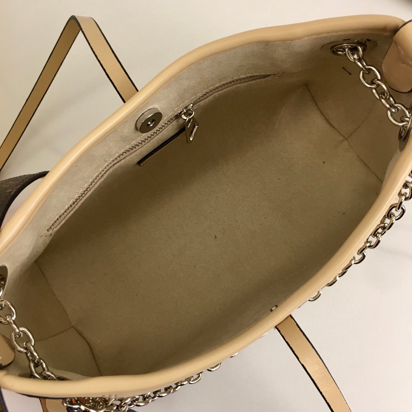 B1W35E113 Popular  leather bag