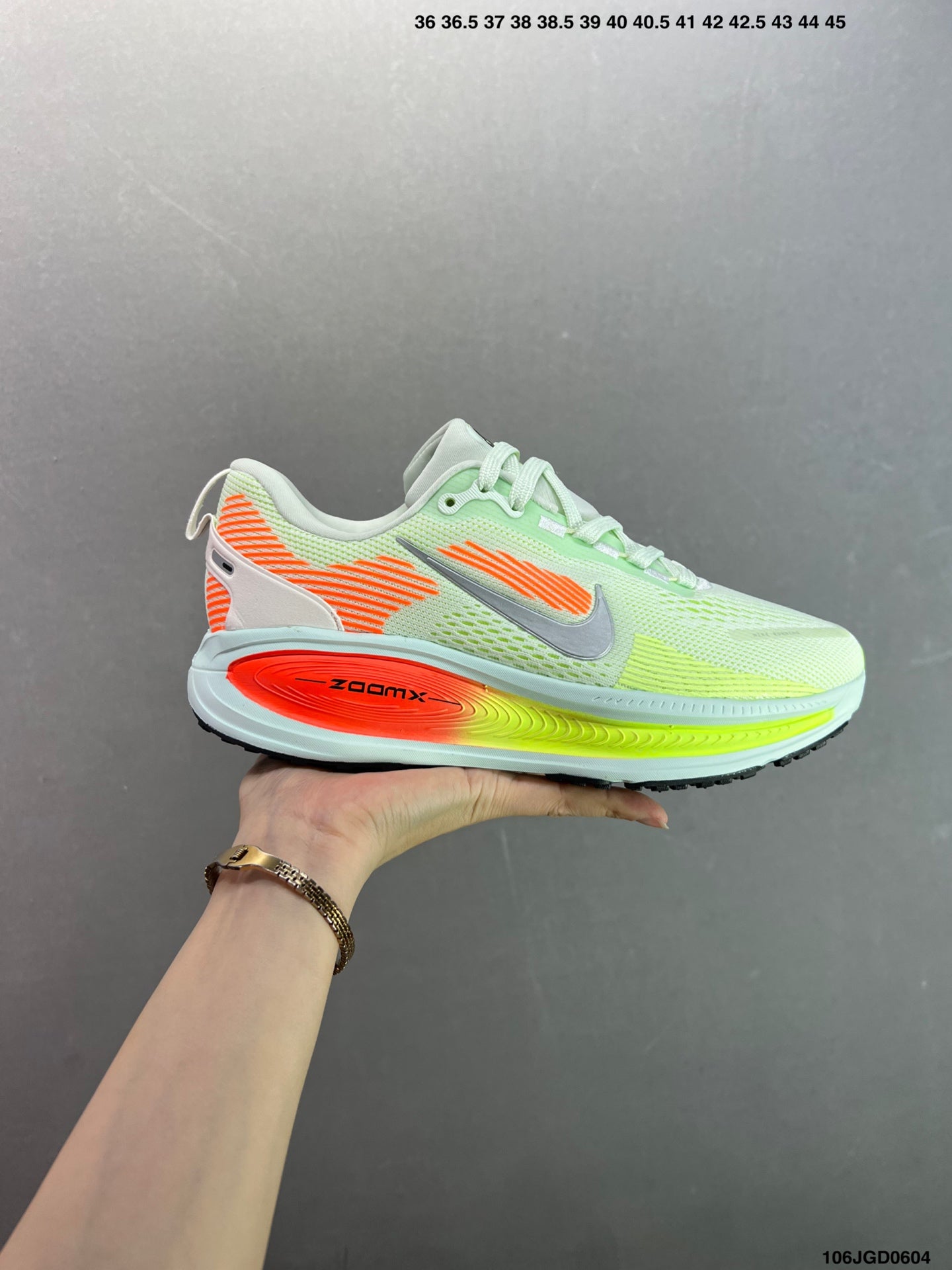 Z4N65A10  Popular shoes