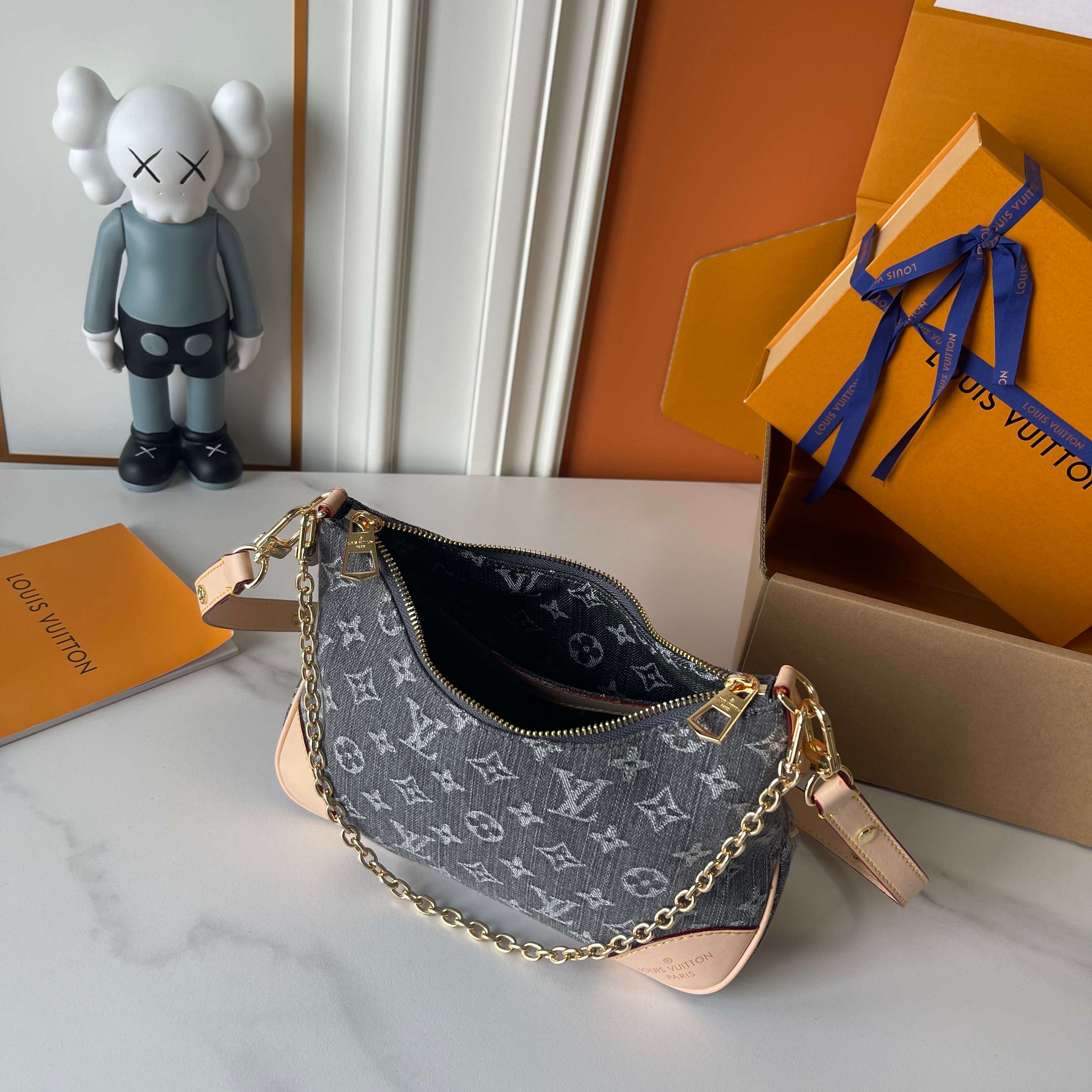 B1R76E04 Popular bag
