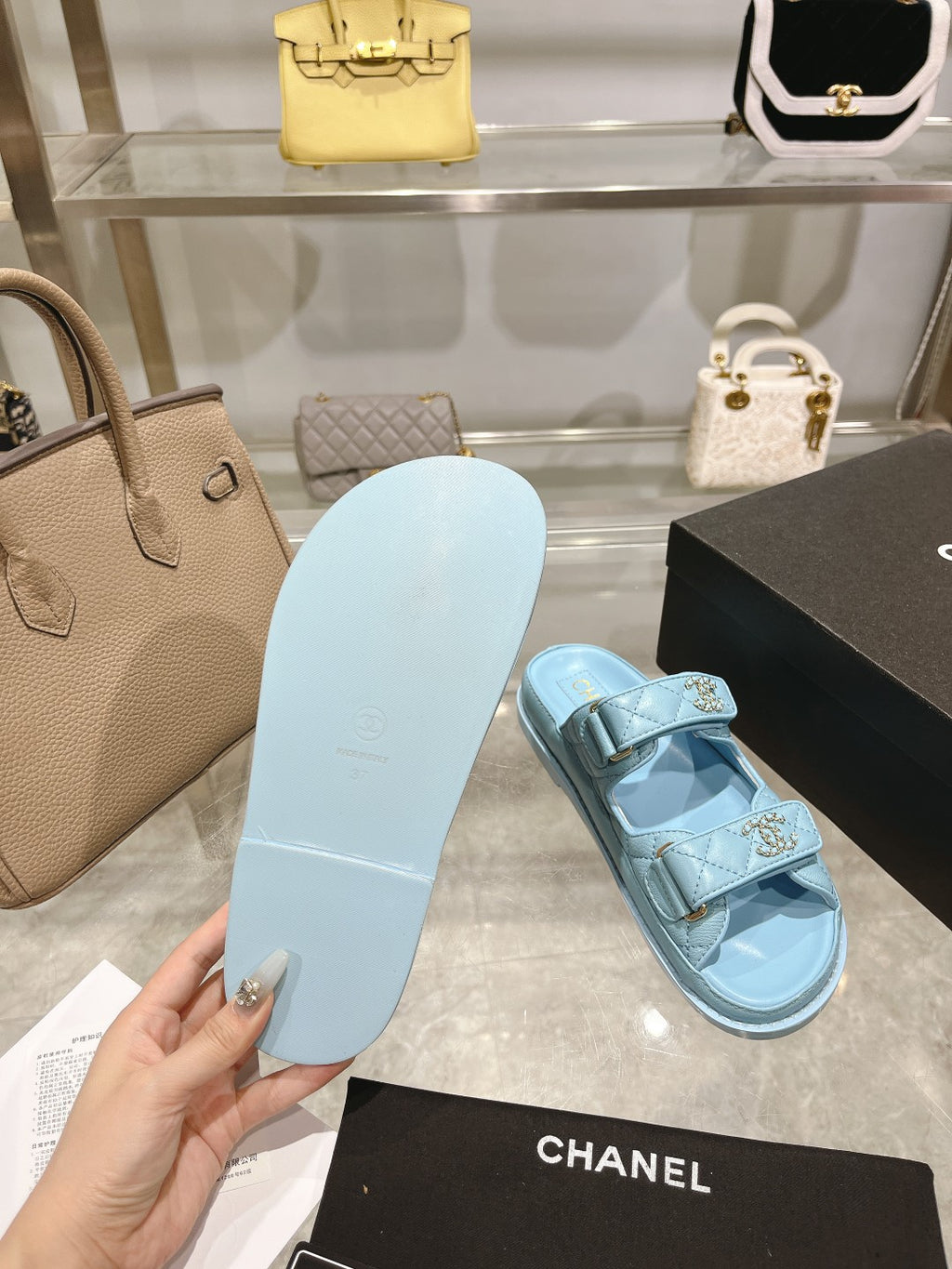 Z2R45C7  Popular leather shoes