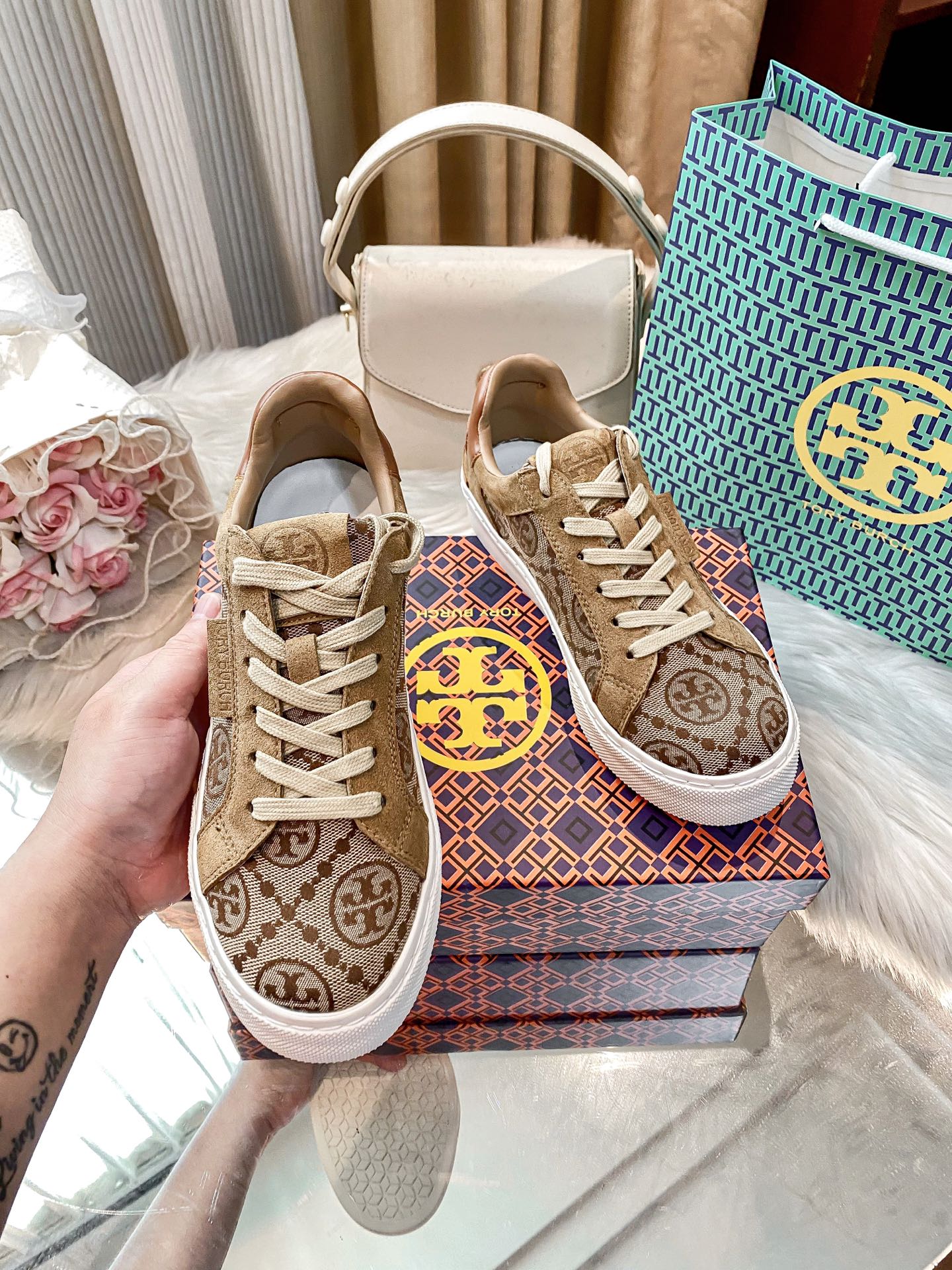 Z1Q105A356 Popular Shoes