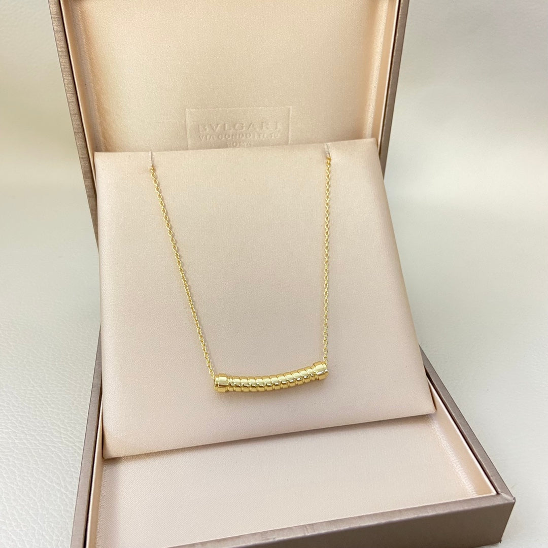 X1Q85S405X Popular Necklaces