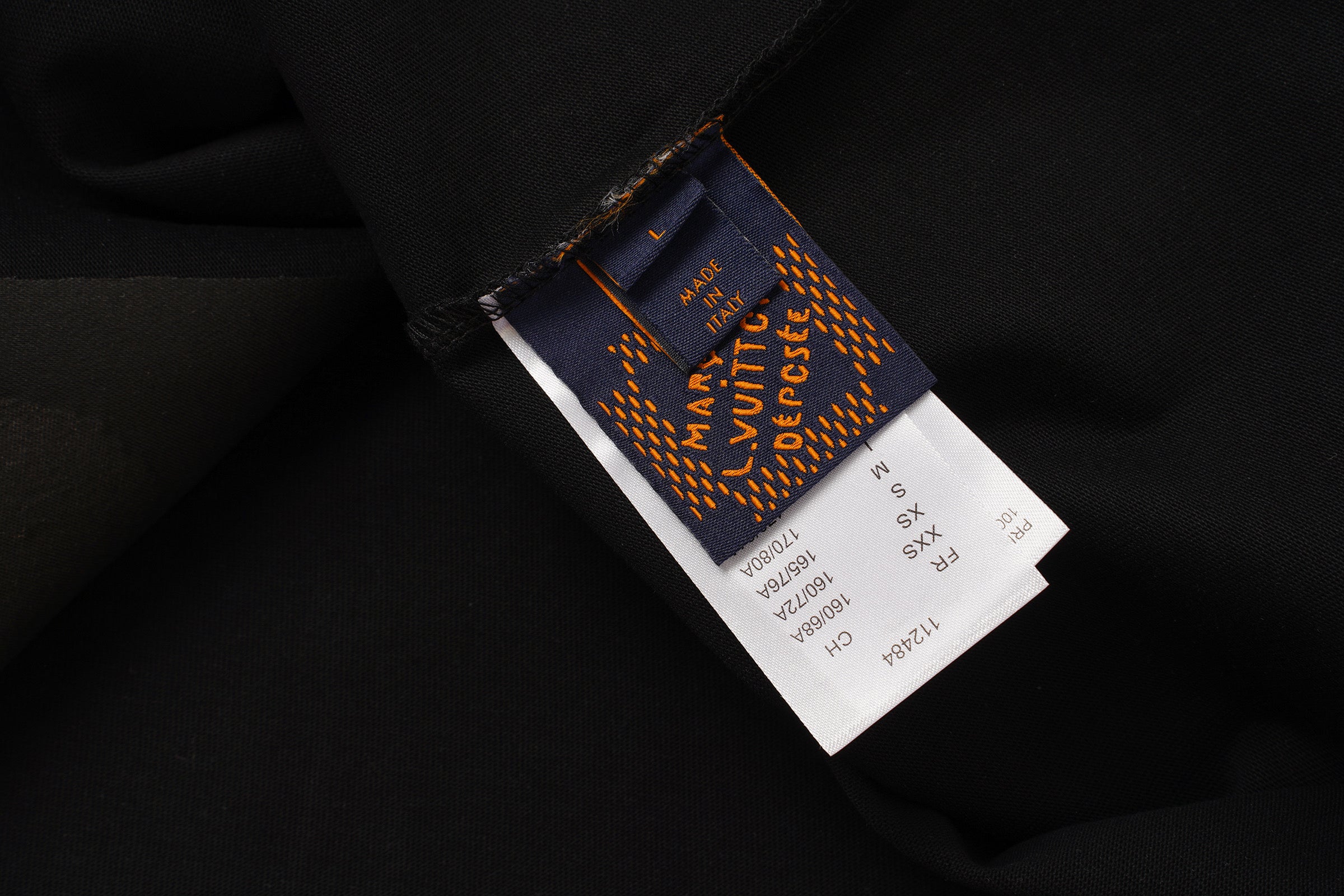 U1R76E14 Popular T-shirts