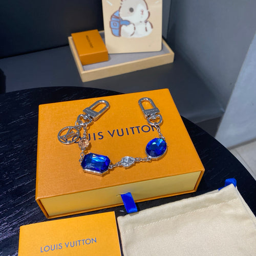A1Q95E28 Popular bag 's charms accessories