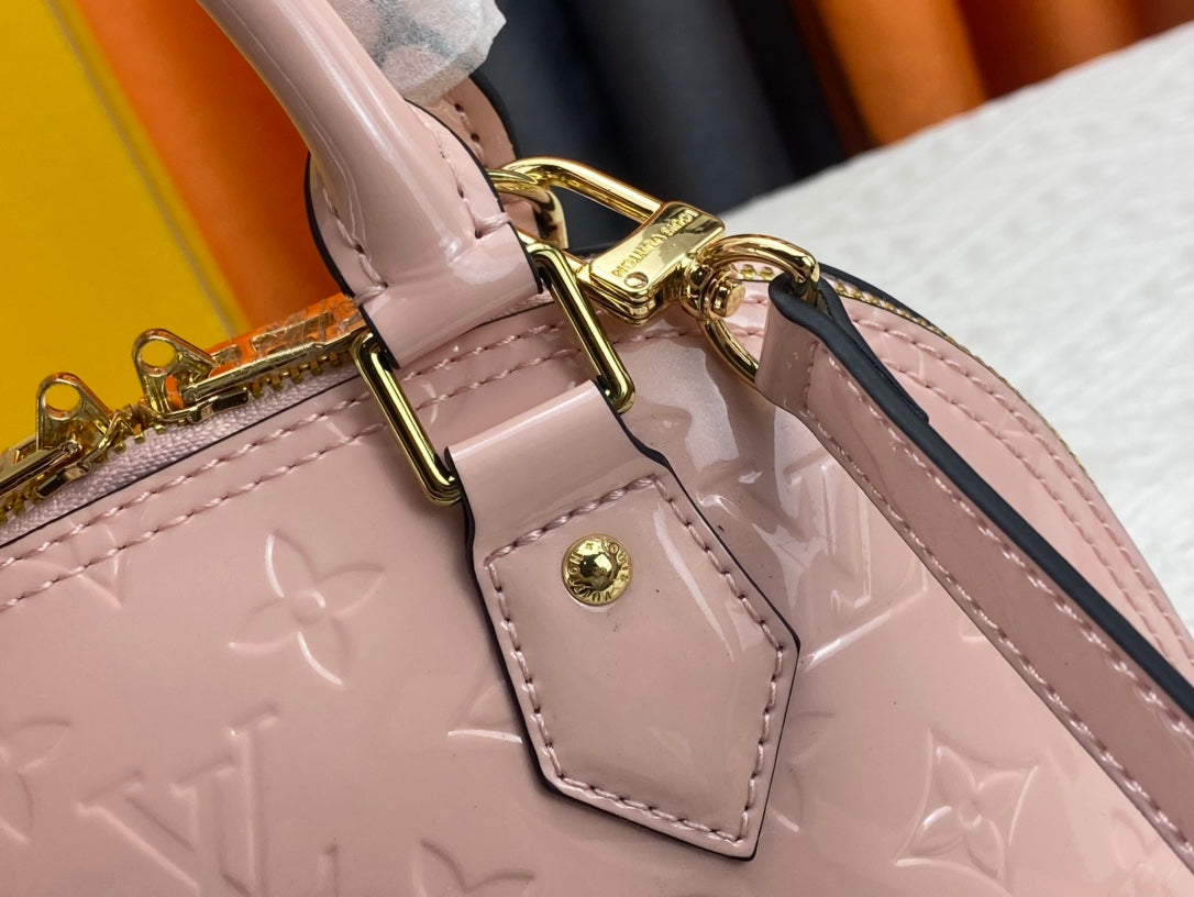 B1N165E97 Popular  leather bag