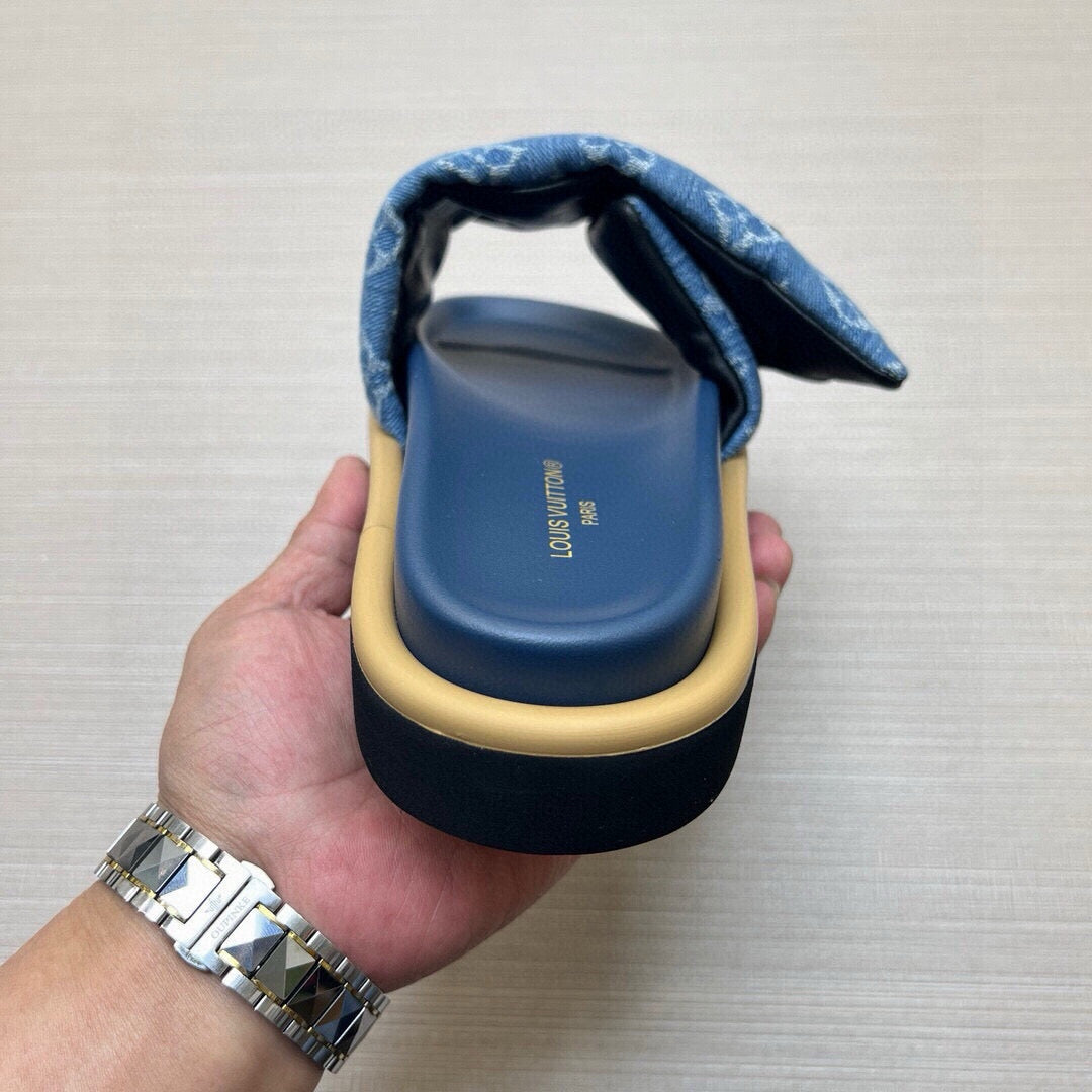 Z5QE7  Popular Slippers