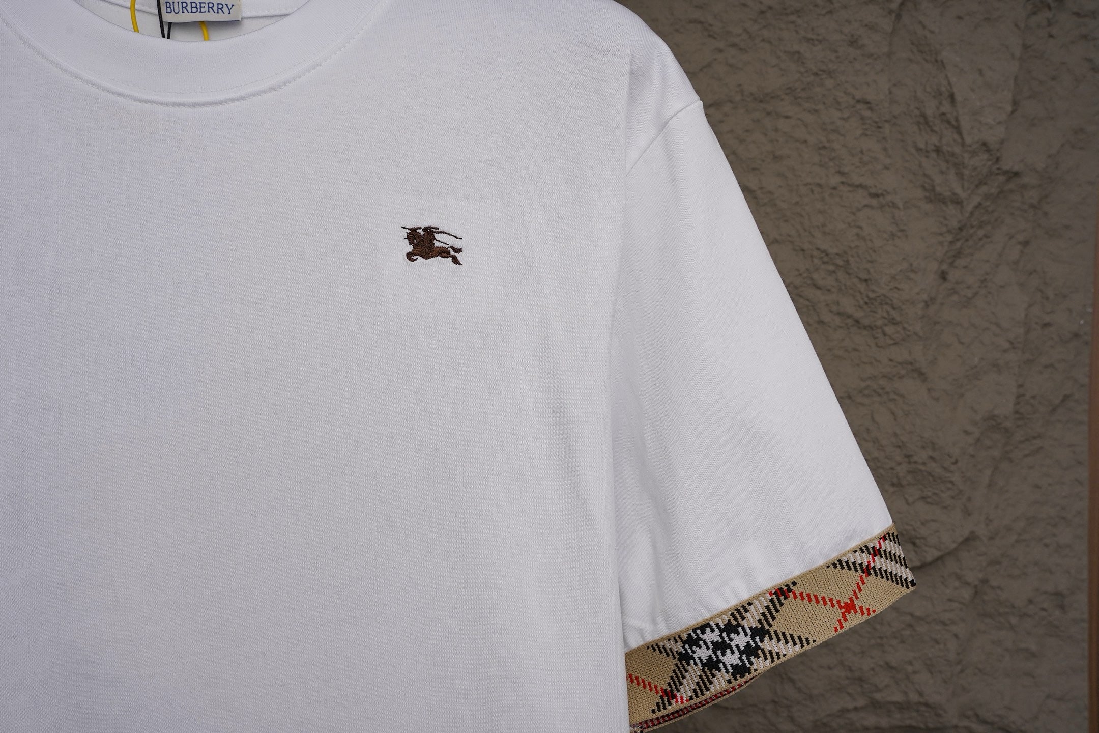 U1R76R2 Popular T-shirts