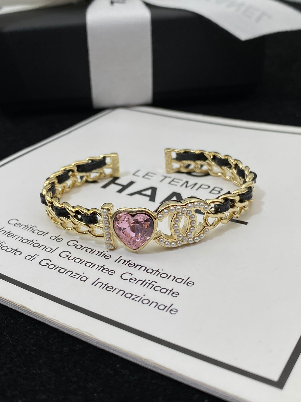 X1X23C300K  Popular Bracelets