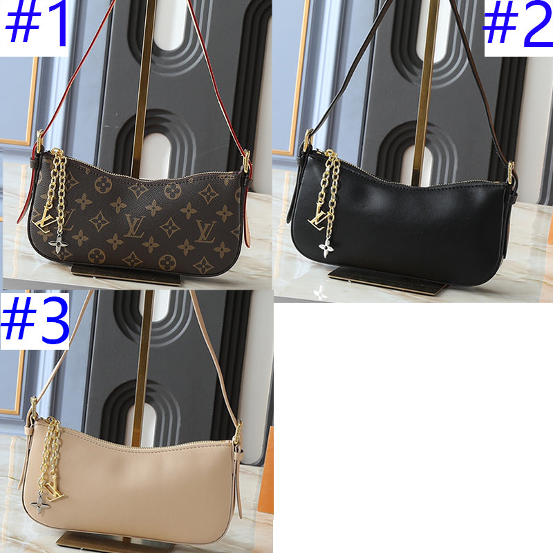 B1R15E23 Popular  leather bag