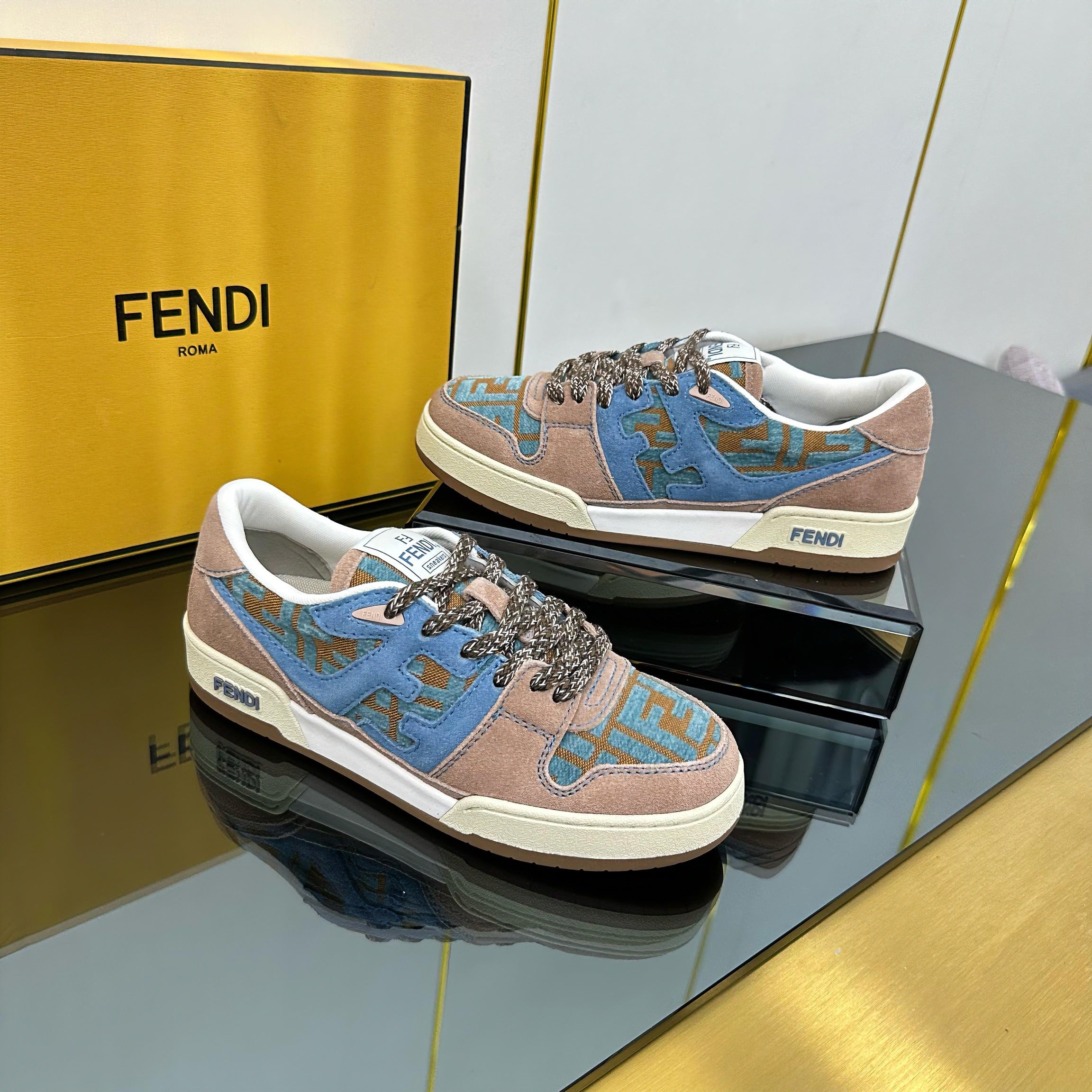 Z2Q105F420 Popular high-quality Shoes