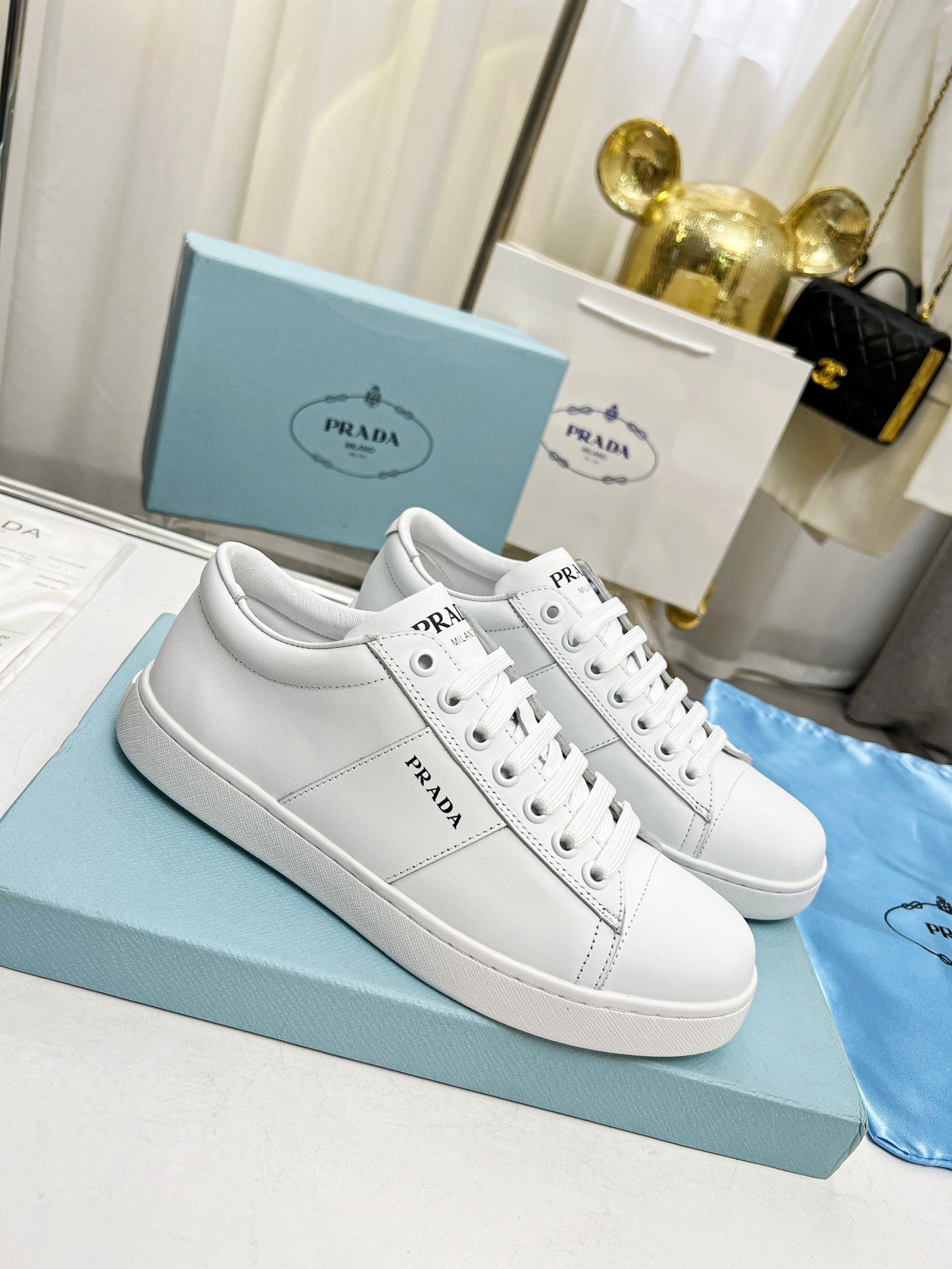 Z2Q105P250 Popular high-quality Shoes