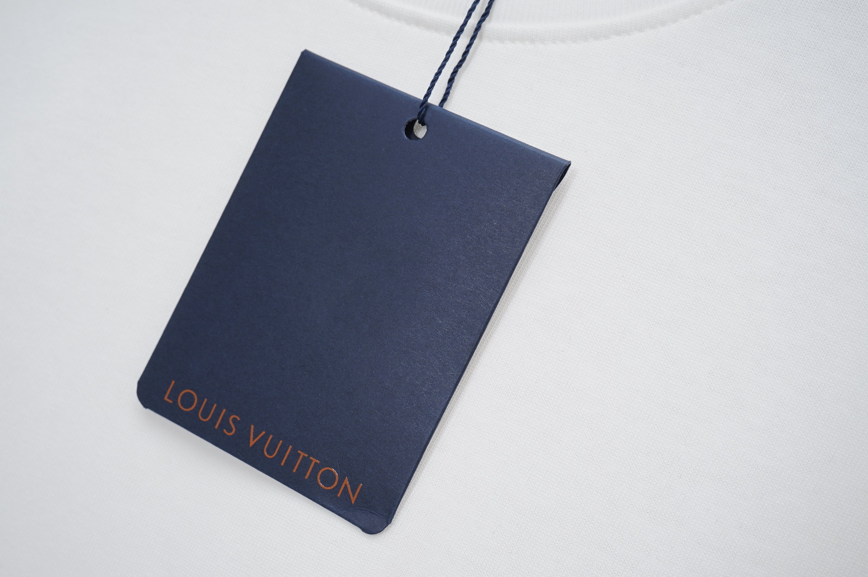 U1R76E25 Popular T-shirts