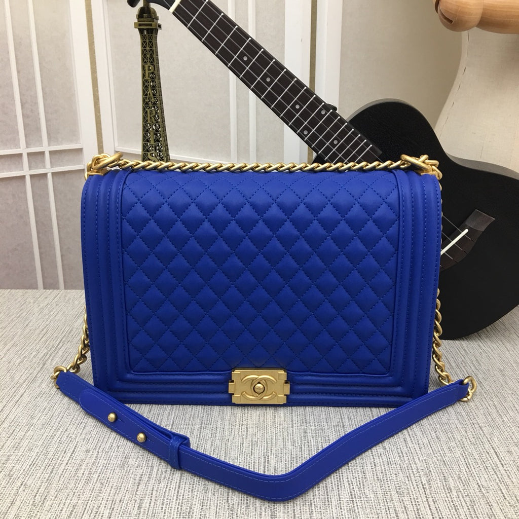 B5X121C60 Popular  leather bag 