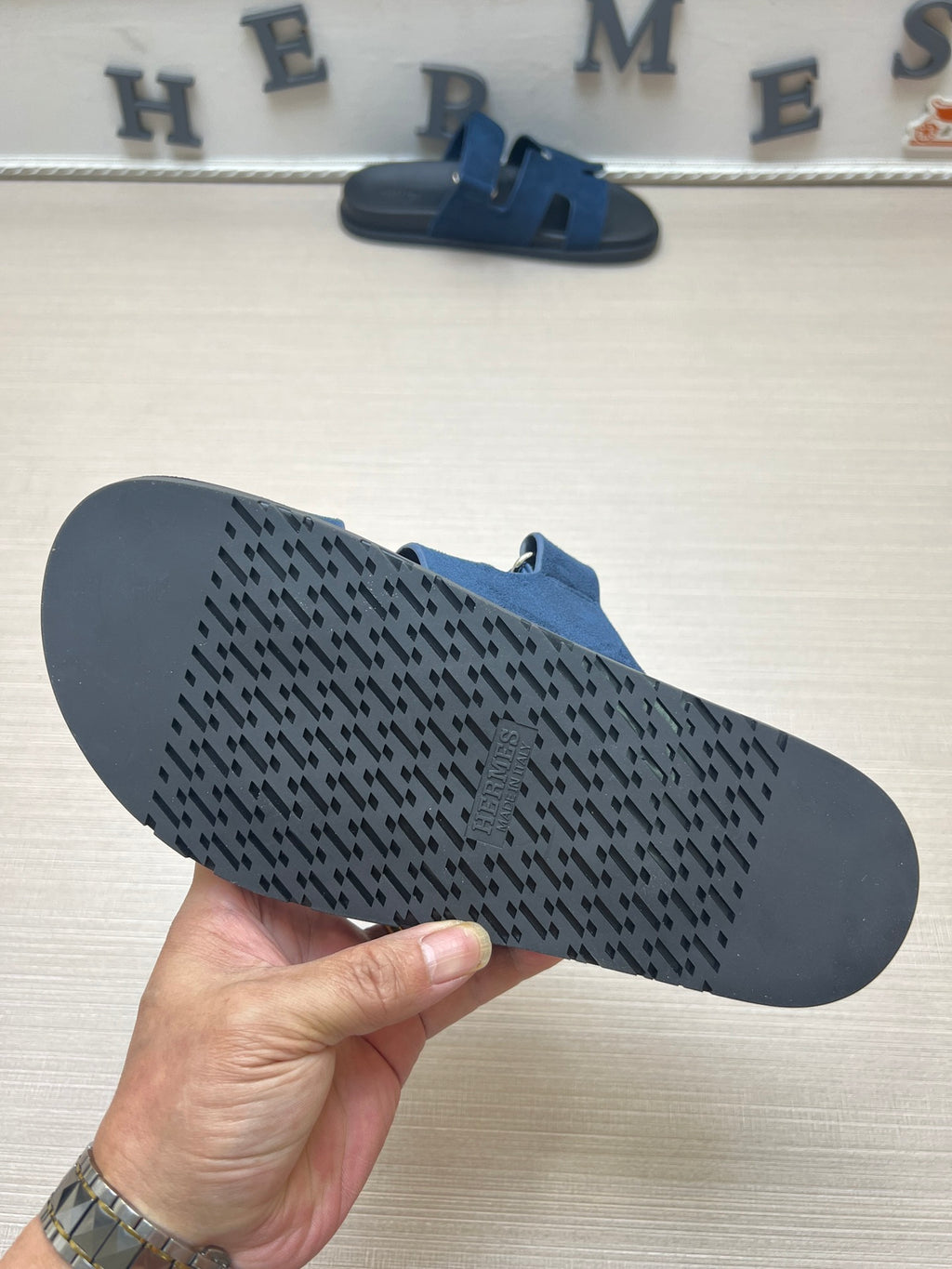 Z5R35H6  Popular Slippers shoes