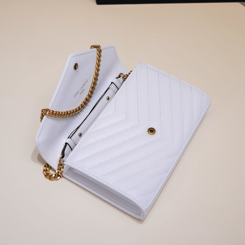 B1R56SL20 Popular leather bag