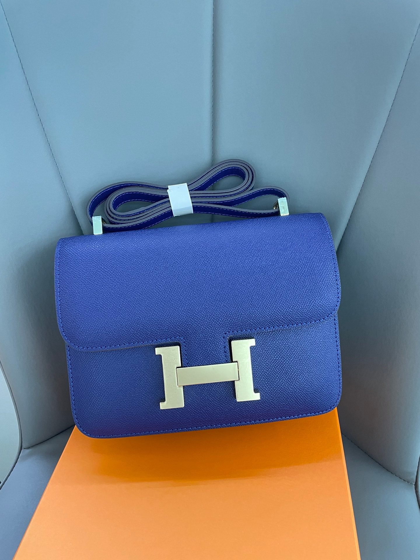 B1N55H66 Popular   leather bag