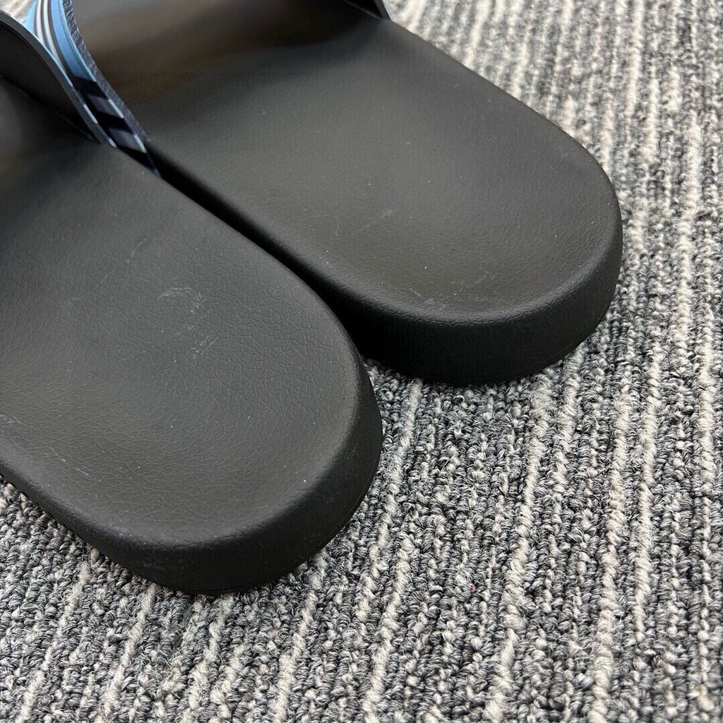 Z5Z35R257 Popular Slippers