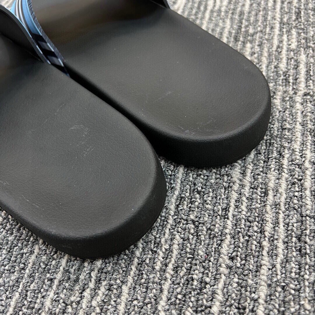 Z5Z35R257 Popular Slippers