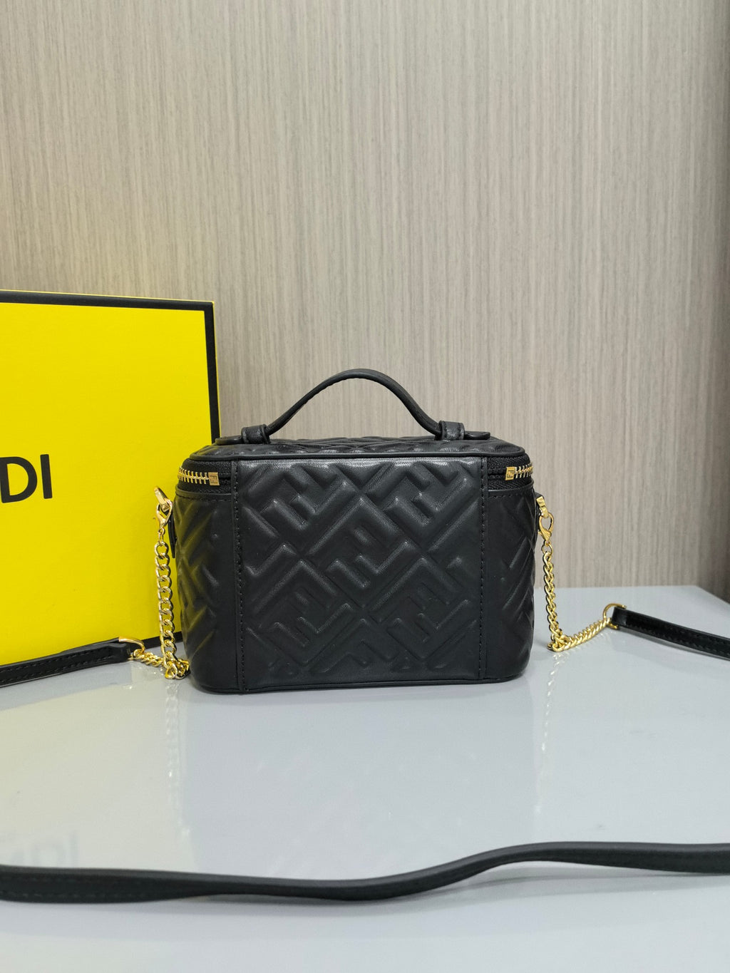 B1R15F59  Popular  bag