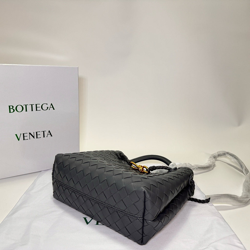 B1X104A80 Popular  leather bag