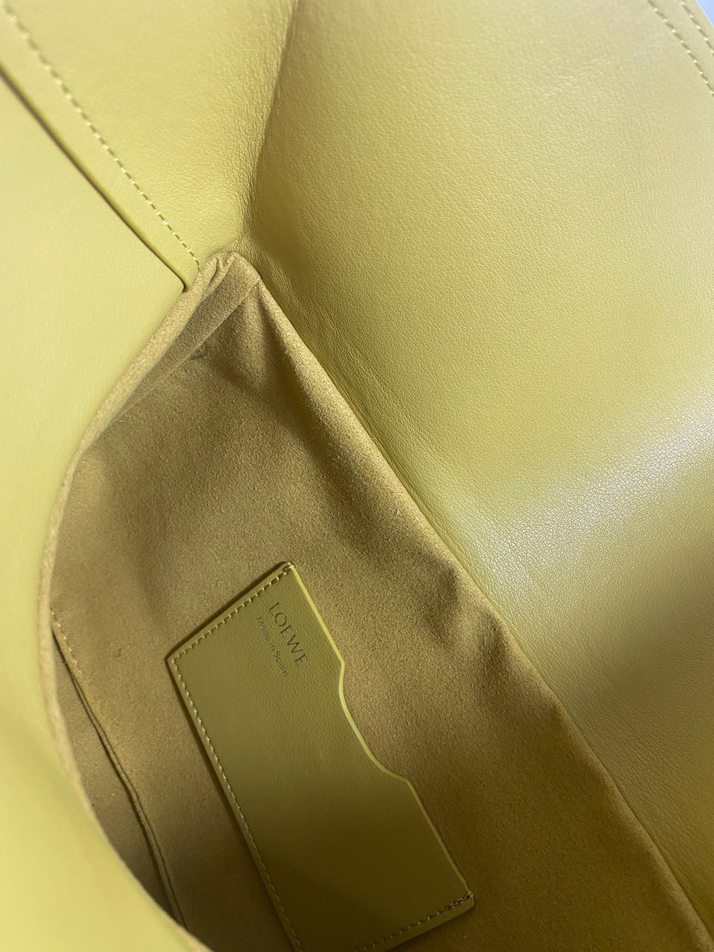 B1R66A11 Popular leather bag