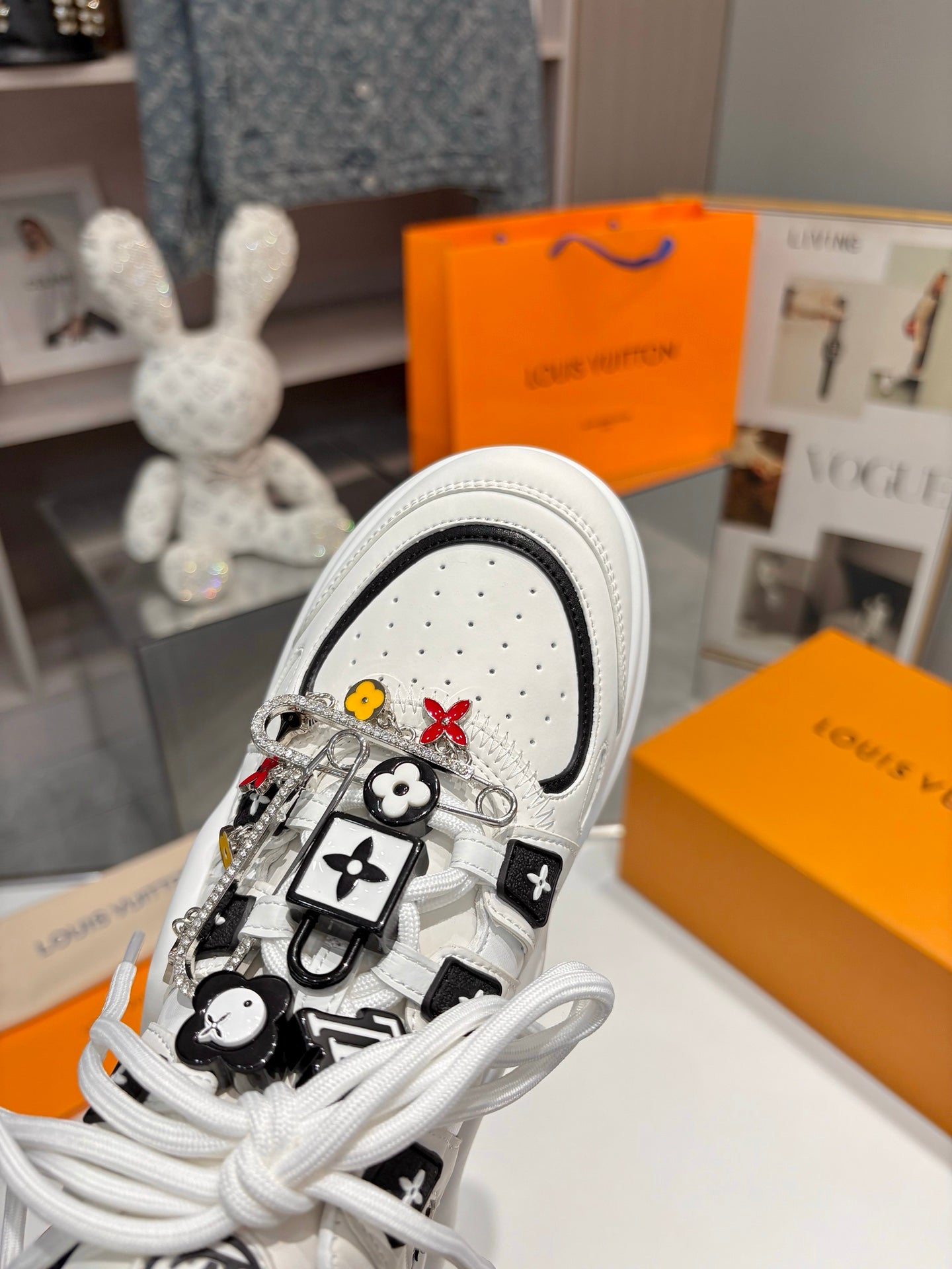 Z2Q105E439  Popular high-quality Shoes