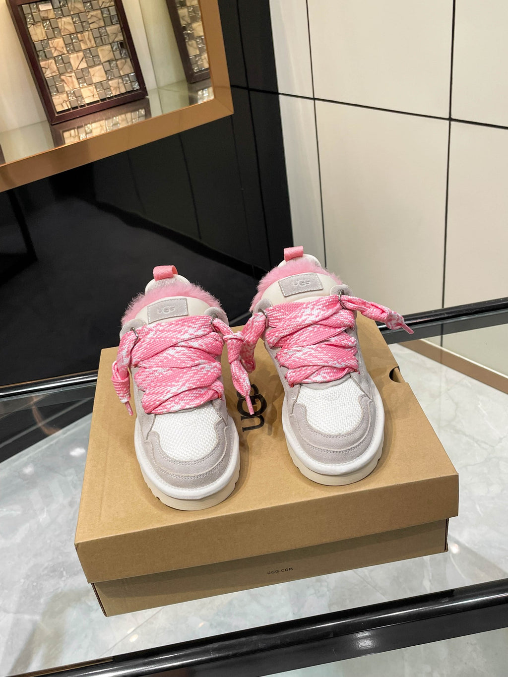 Z2Q105U262 Popular high-quality Shoes
