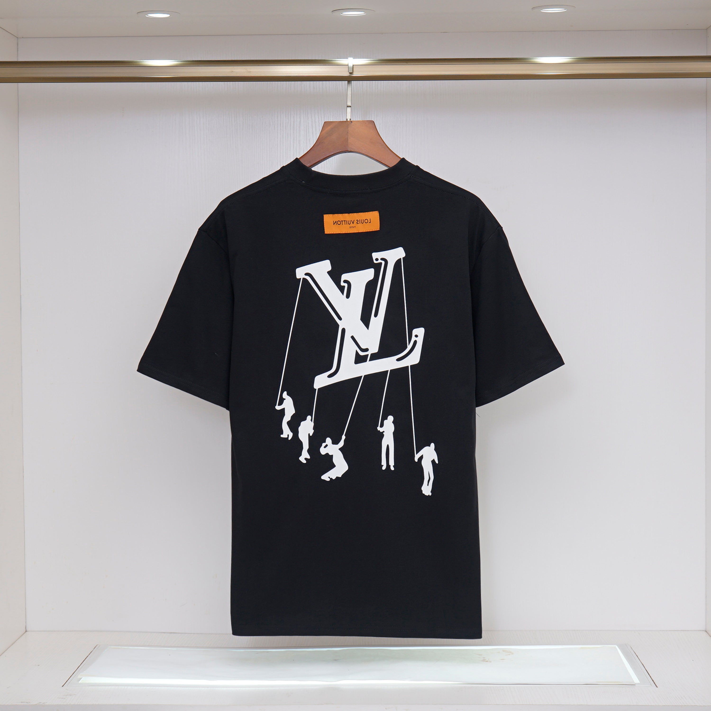 U1N45E9 Popular T-shirt