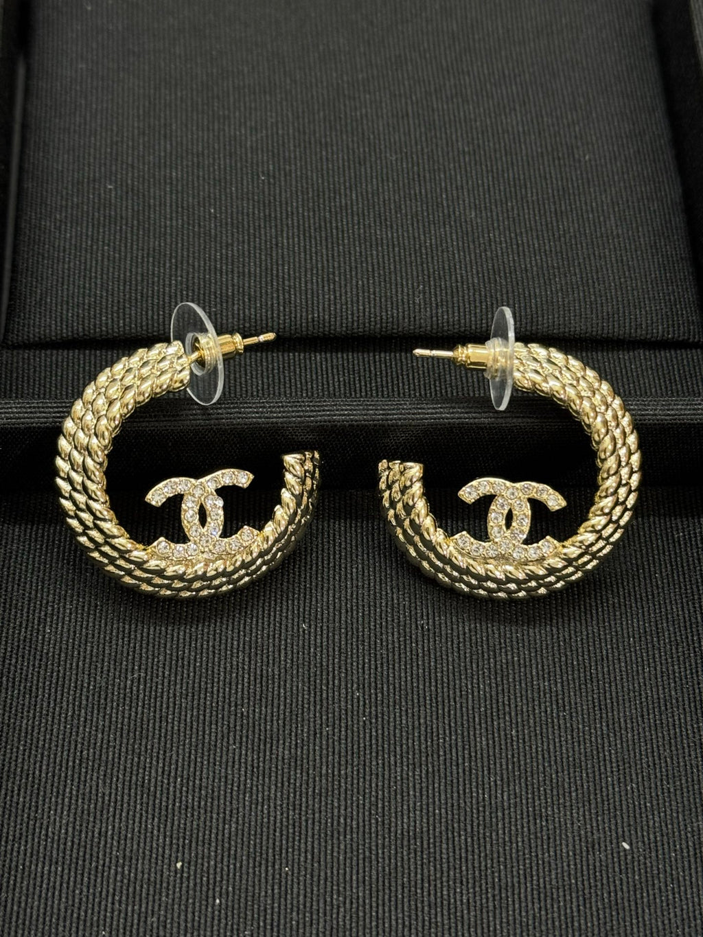 X1Z95C52E Popular Earrings