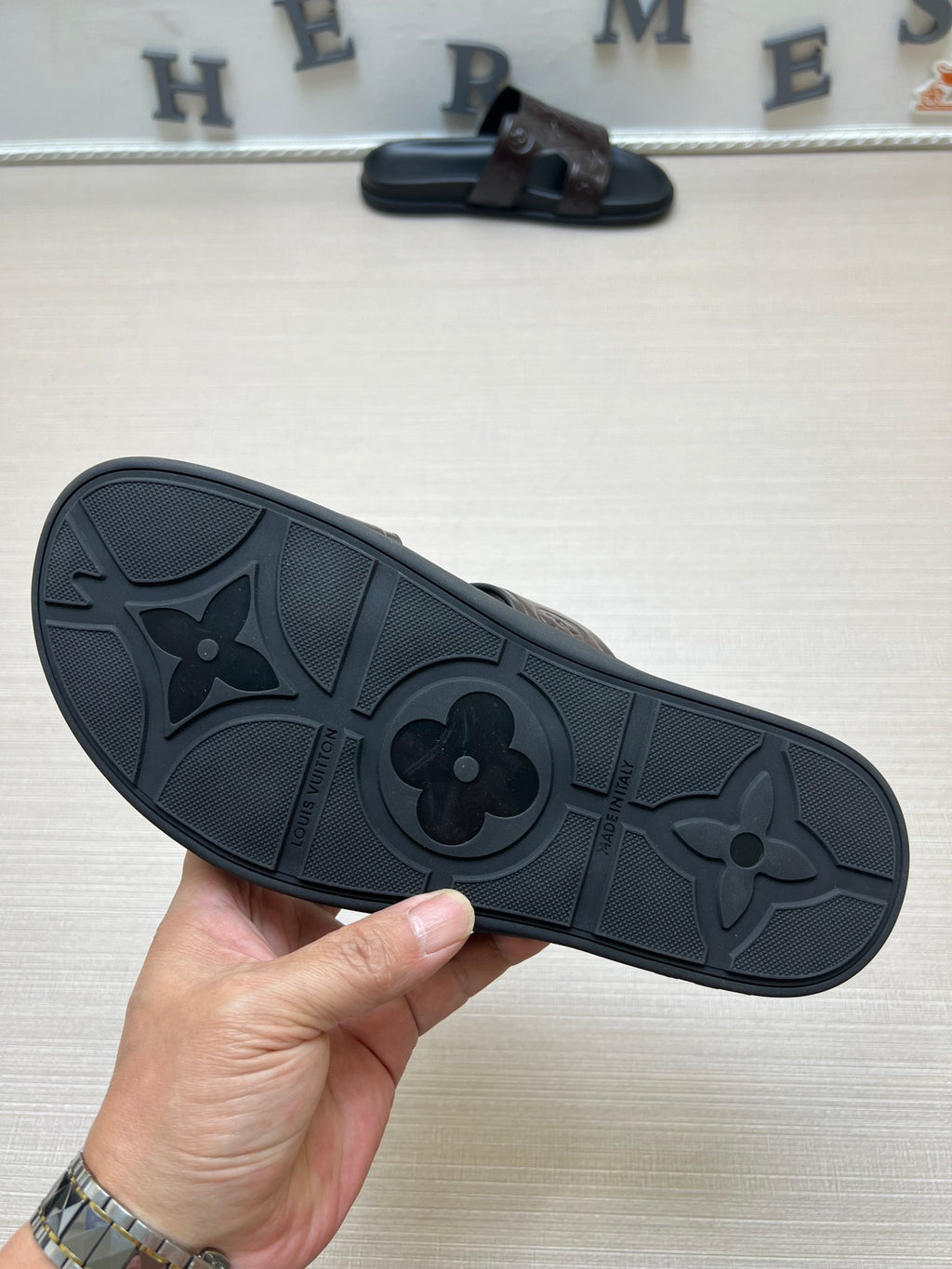 Z5ZE67 Popular slippers