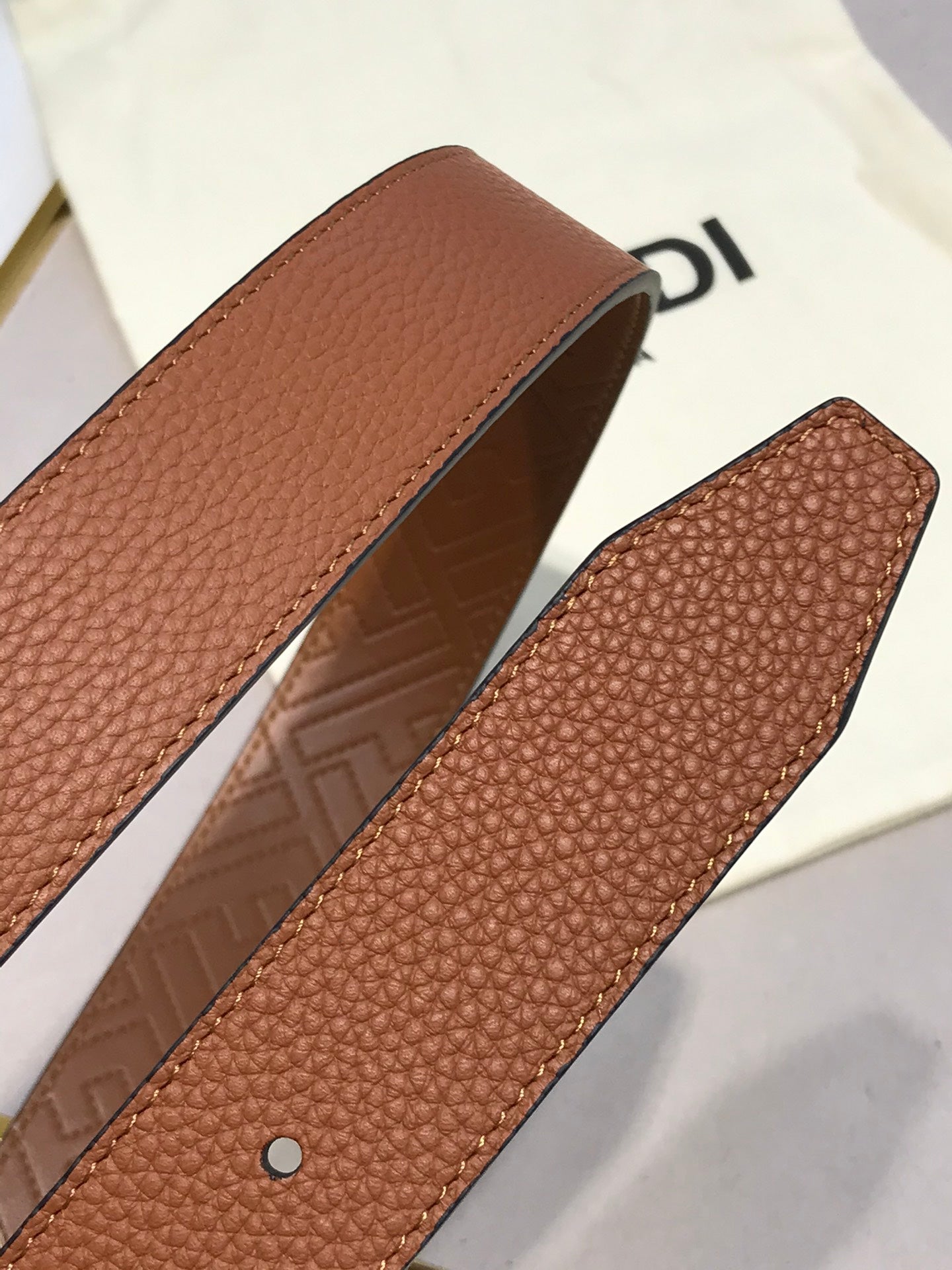 P1Q64F85 Popular  High quality belt With full package